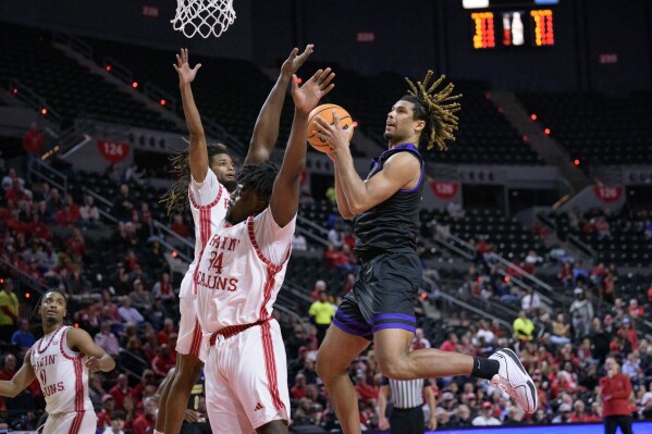 No. 19 James Madison stays unbeaten with 68 61 win over Louisiana